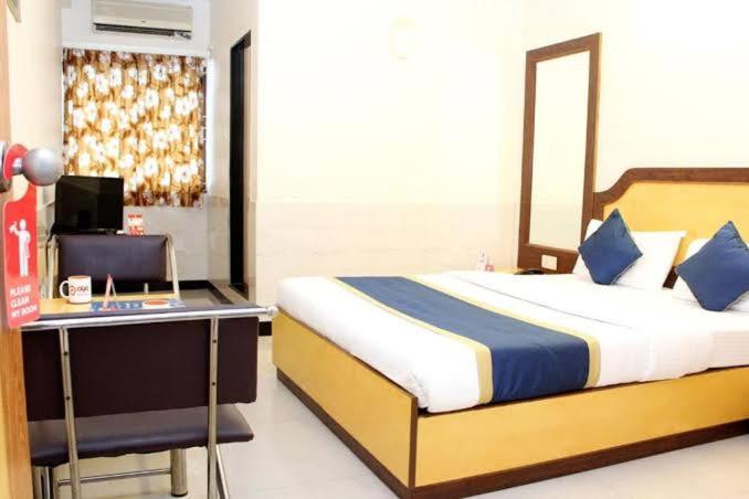 העיר בנגלור Ganga Sagar Hotel מראה חיצוני תמונה